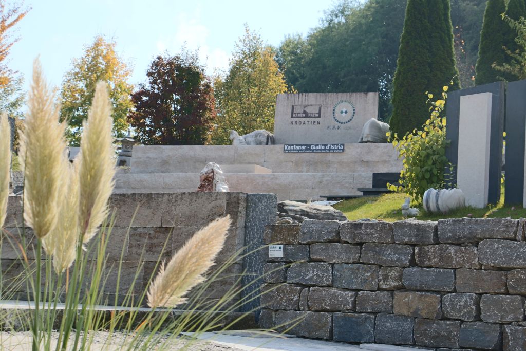 Natursteinmauern anlegen – einfach und wirkungsvoll