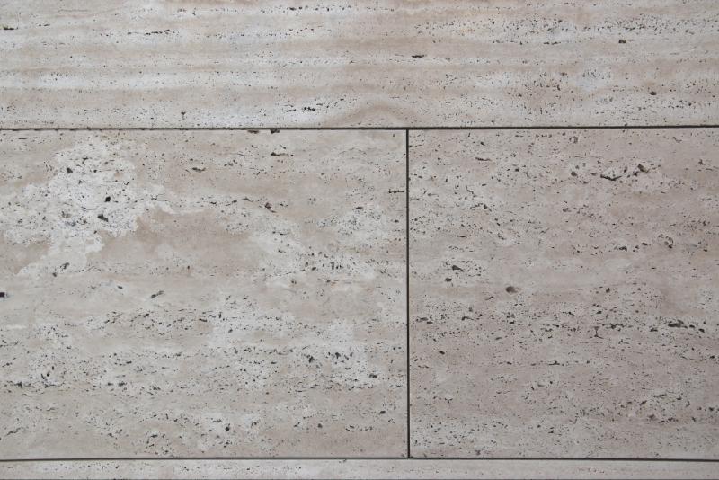 Terrassenplatte Travertin Cavallone®, gebürstet, Kanten gesägt Terrassenplatte Travertin Cavallone®, gebürstet, Kanten gesägt