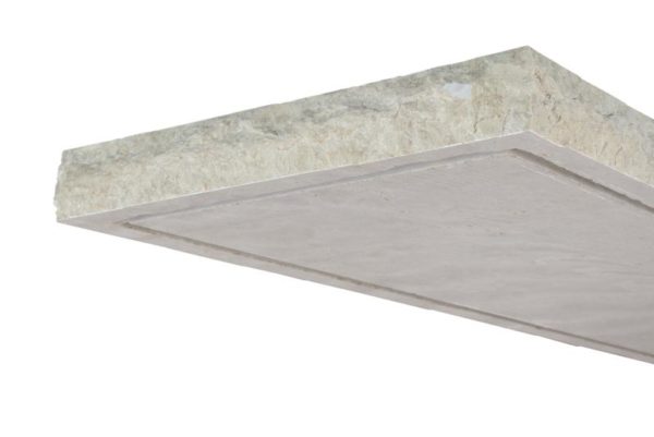 Mauerabdeckplatte Kalkstein Kanfanar mit 3 Wassernasen (Kopf), sandgestrahlt / bossiert