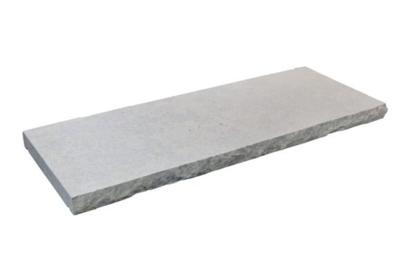 Mauerabdeckplatte Kalkstein Bayadere mit 2 Wassernasen, sandgestrahlt / bossiert
